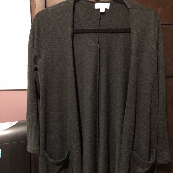 S Black LuLaRoe Sarah - Picture 1 of 4